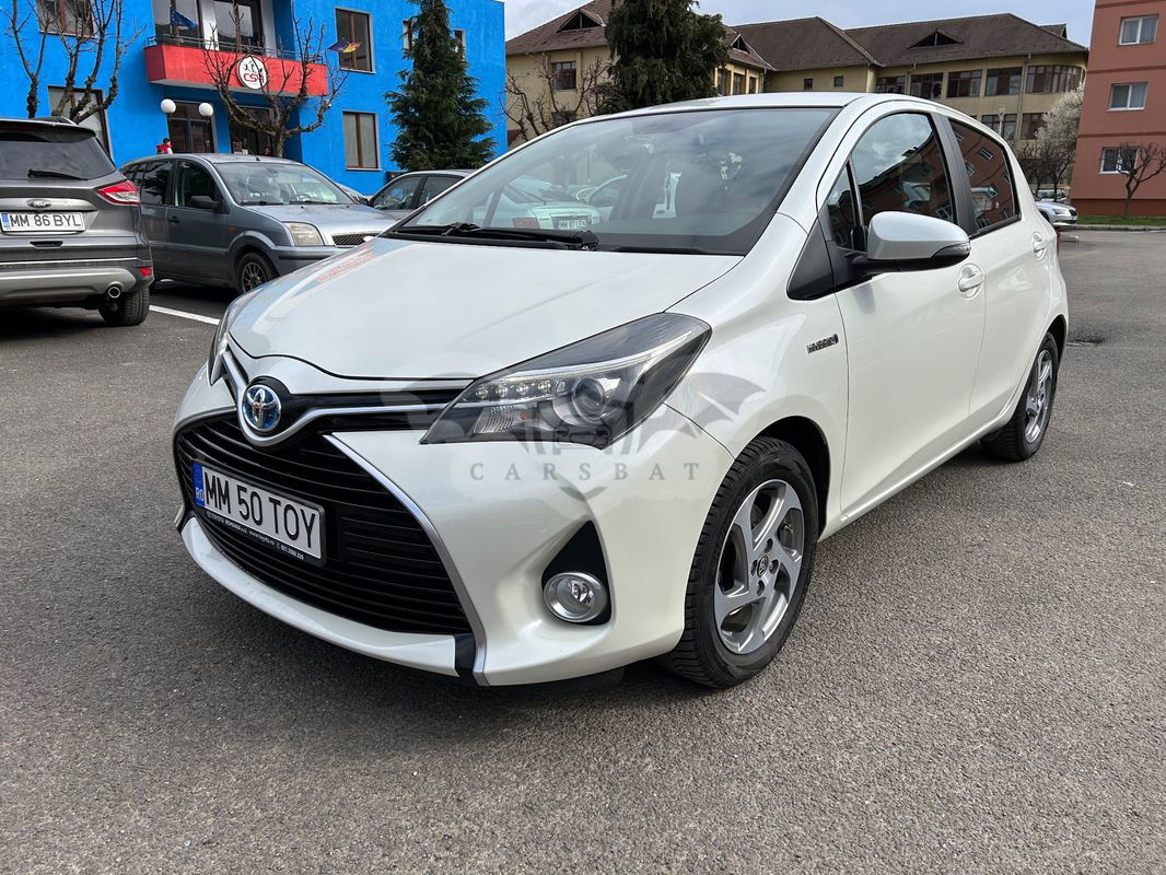 Toyota Yaris 1.5 VVT-i HSD Sol 2015