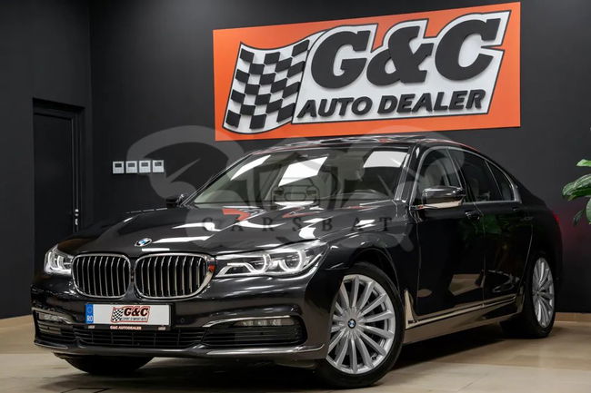 BMW 7 Series 740i 2018
