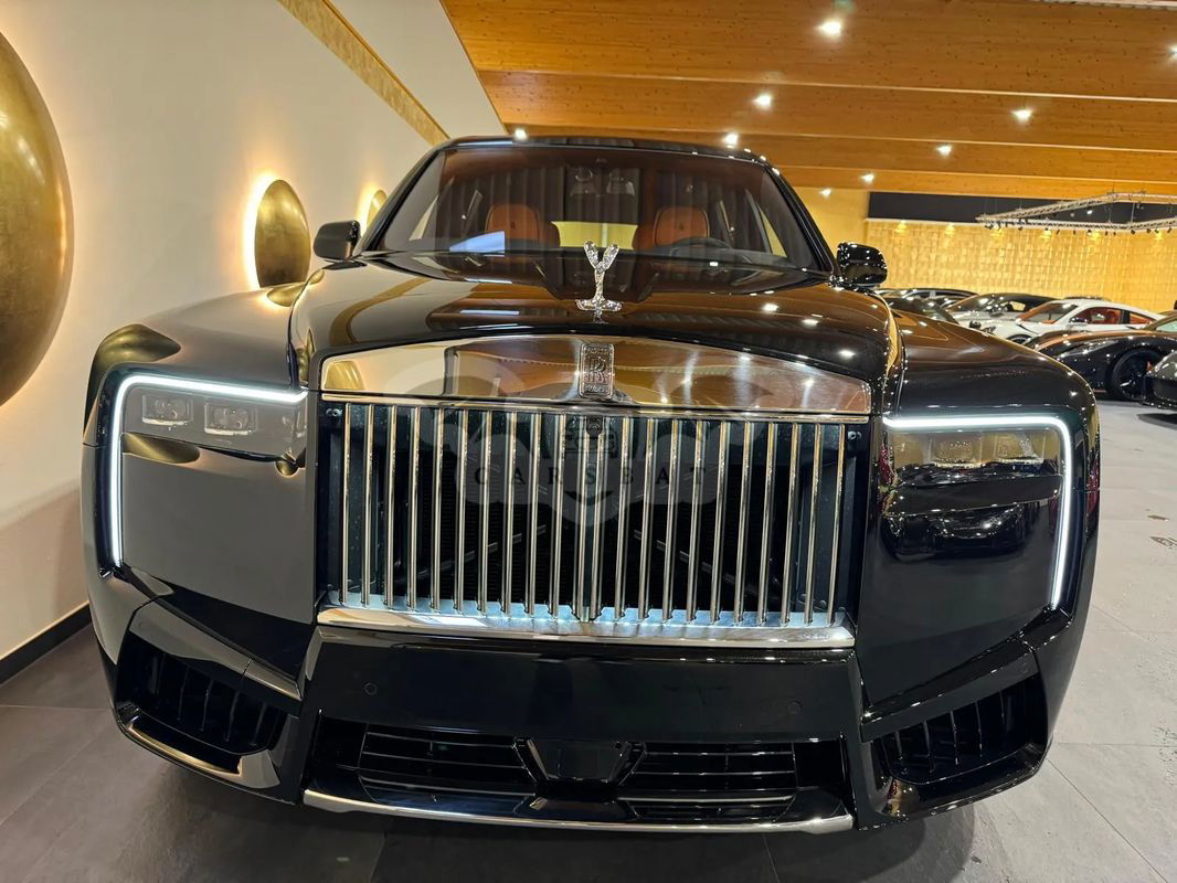 Rolls-Royce Cullinan 2025
