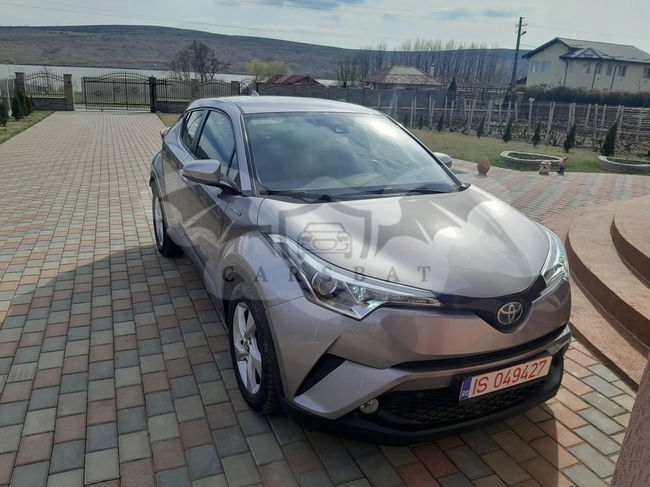 Toyota C-HR Hybrid Business-Edition 2019