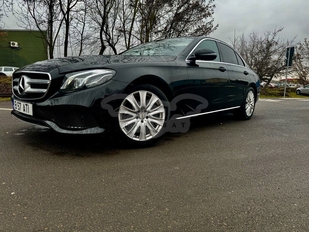 Mercedes-Benz E W213 [2016 - 2023] 200 d T 9G-TRONIC 2017