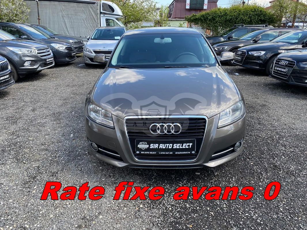 Audi A3 8P [2003 - 2013] Sportback 1.6 TDI Attraction 2012