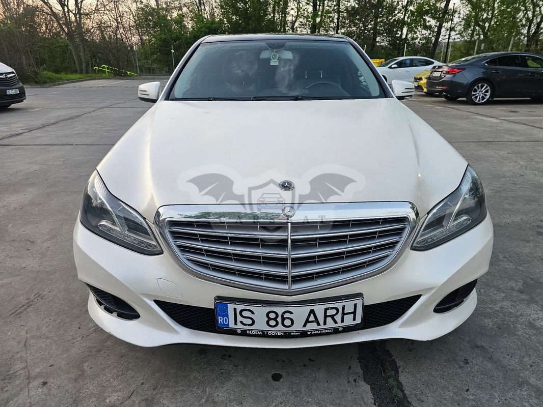 Mercedes-Benz E W212 [2009 - 2016] 200 CDI 7G-TRONIC Elegance 2013