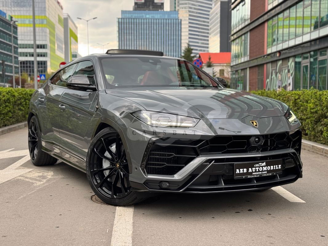 Lamborghini Urus Standard 2020