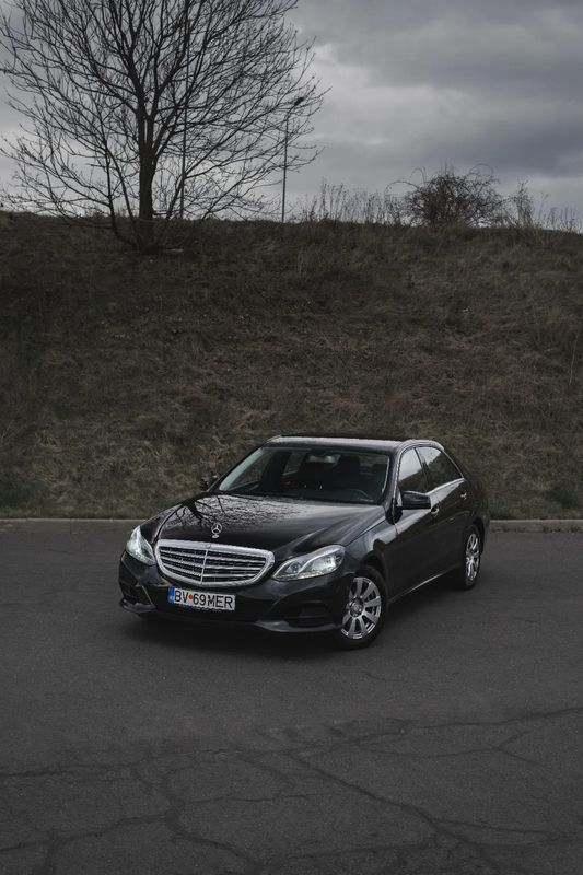 Mercedes-Benz E 200 BlueTEC 7G-TRONIC 2013