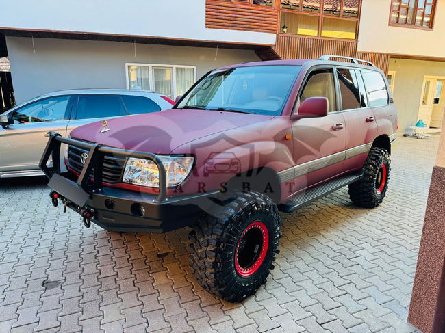Toyota Land Cruiser 100 2000