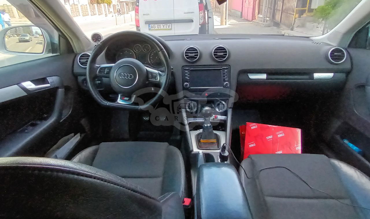 Audi A3 8P [2003 - 2013] Sportback 2.0 TDI quattro Ambition 2009