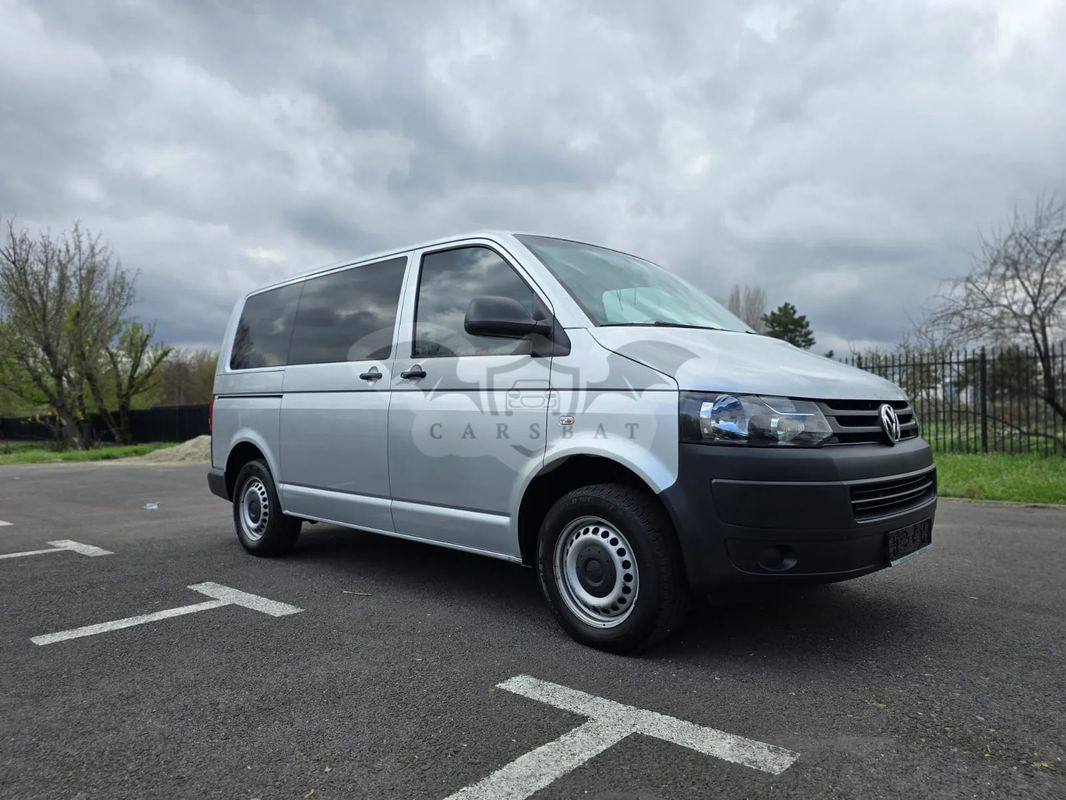 Volkswagen Caravelle 2016