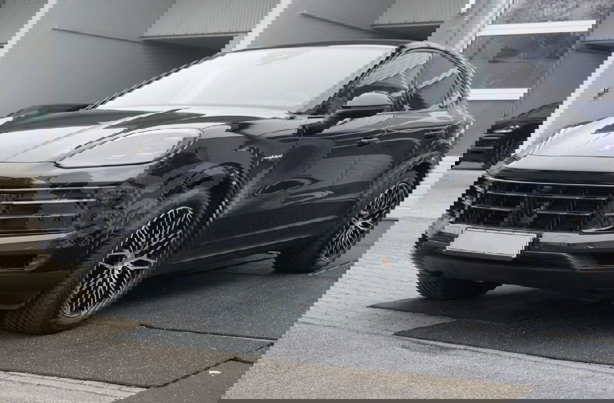 Porsche Cayenne S E-Hybrid 2025