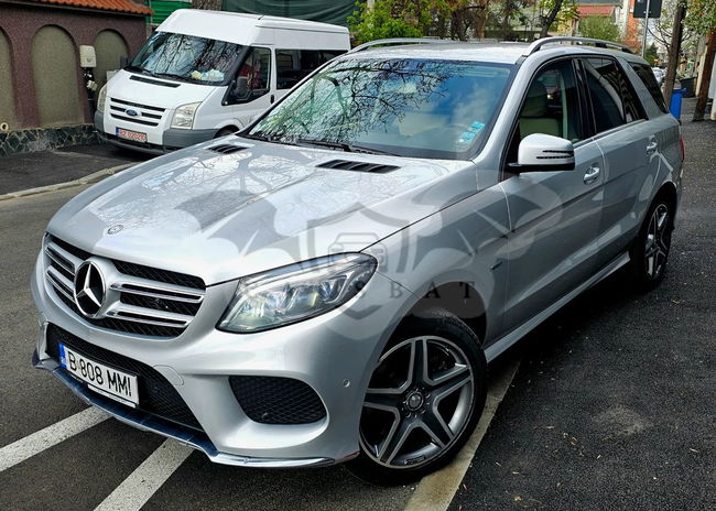 Mercedes-Benz GLE 500 e 4MATIC 2016