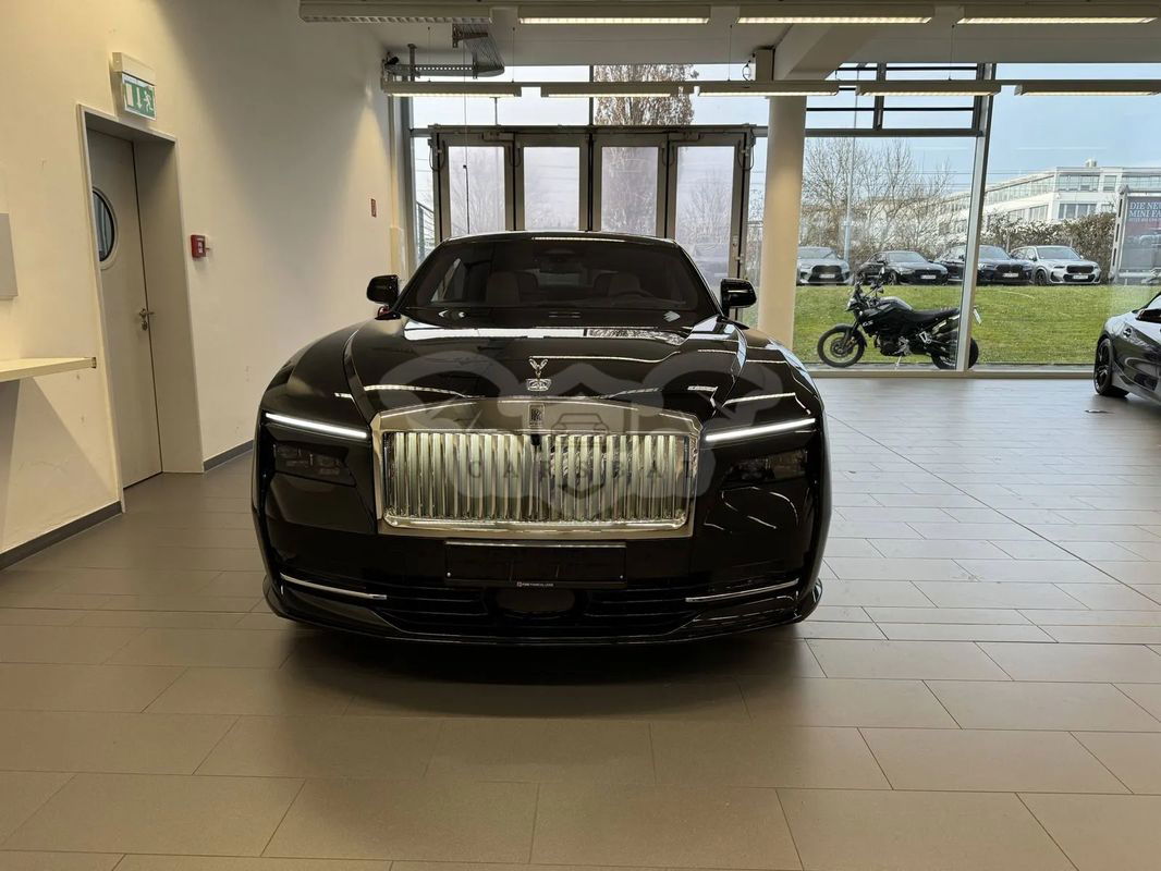 Rolls-Royce Spectre 2025
