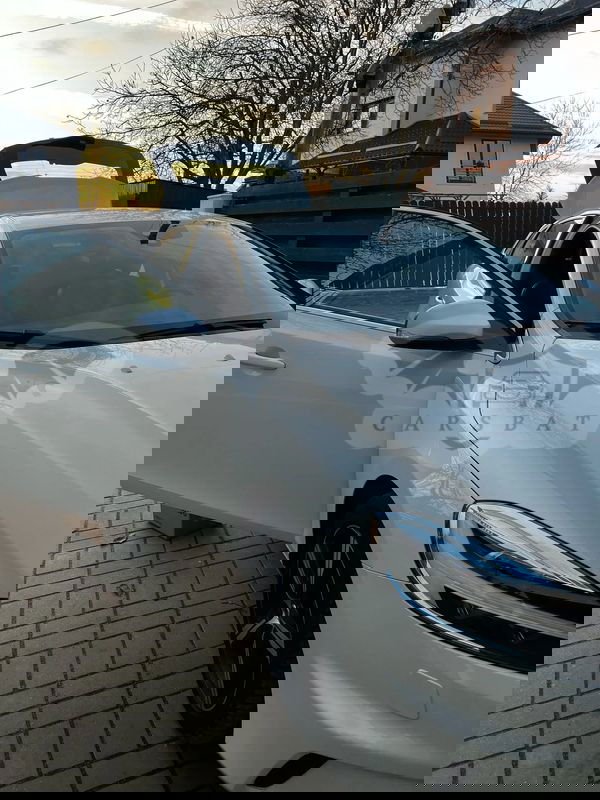 Volvo V40 II [2012 - Prezent] 2018