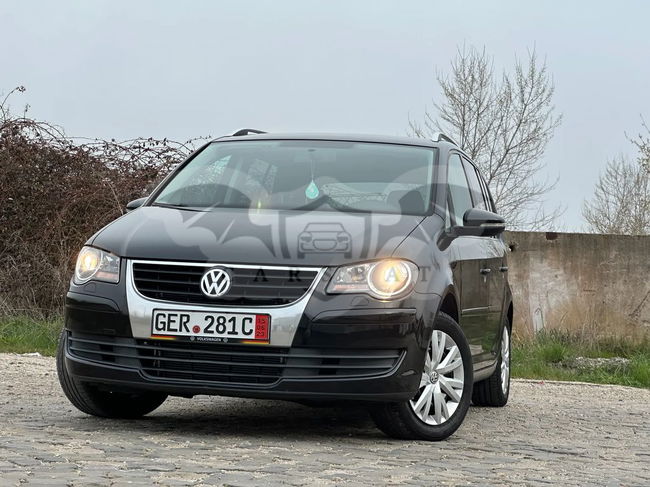 Volkswagen Touran 1.4 TSI Highline 2010