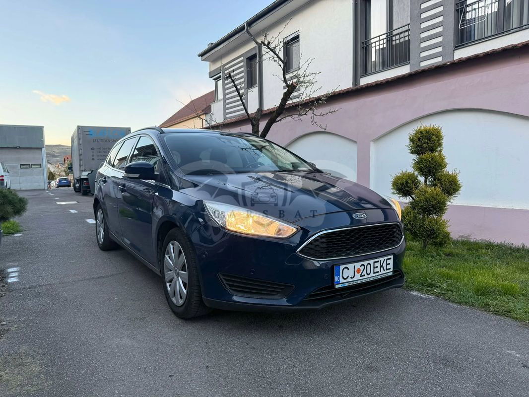 Ford Focus MK3 [2010 - 2018] 1.5 EcoBlue Start-Stopp-System TITANIUM 2016