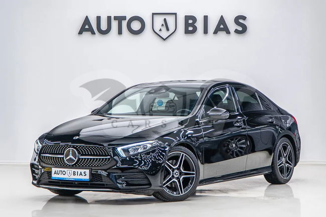 Mercedes-Benz A 180 7G-DCT AMG Line Advanced 2020