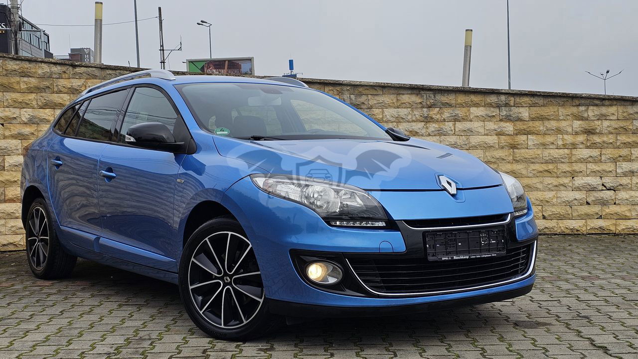 Renault Megane III [2008 - 2016] Grandtour ENERGY TCe 115 Start & Stopp Bose Edition 2012