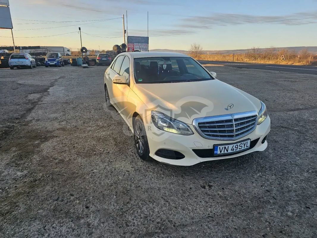 Mercedes-Benz E W212 [2009 - 2016] 200 BlueTEC 7G-TRONIC 2016
