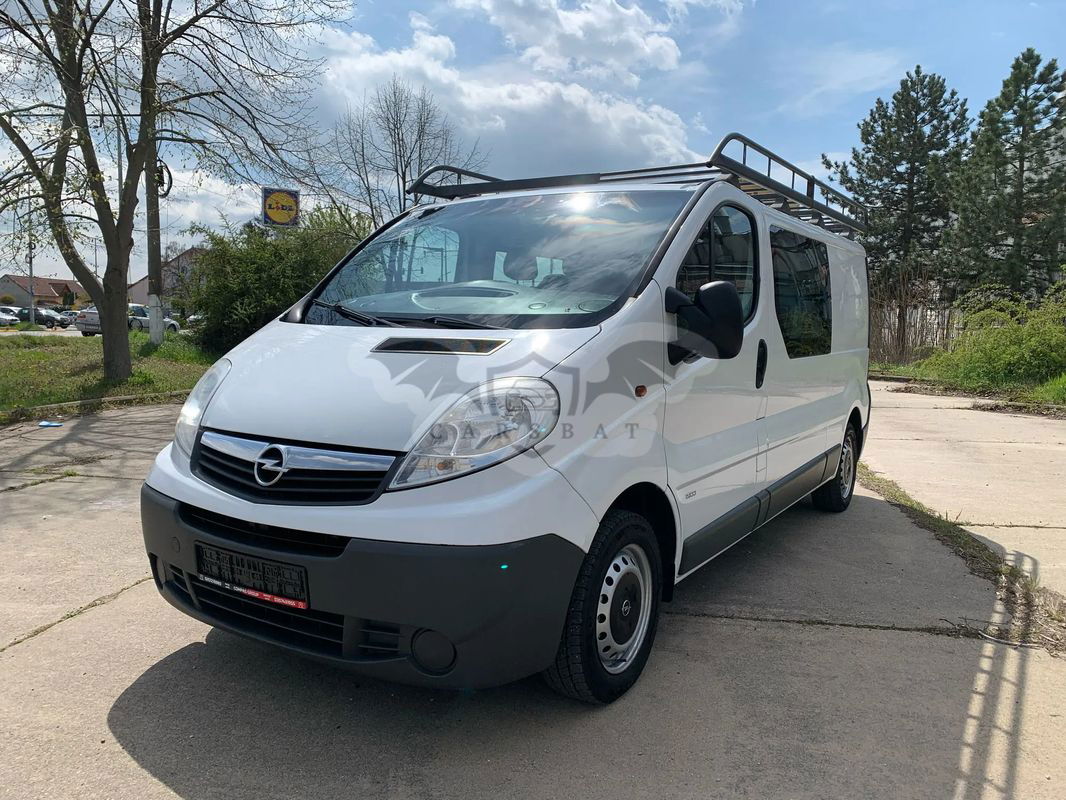 Opel Vivaro 2012