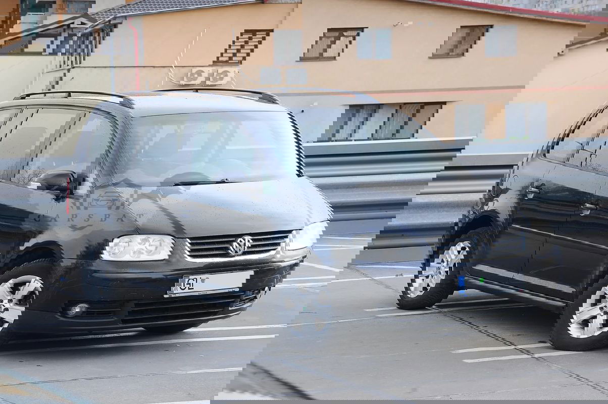 Volkswagen Touran I [2003 - 2015] 2.0TDI Trendline 2006