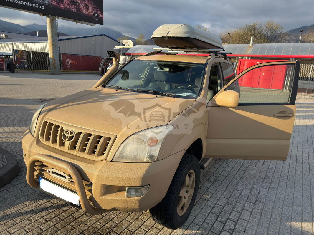 Toyota Land Cruiser 2004
