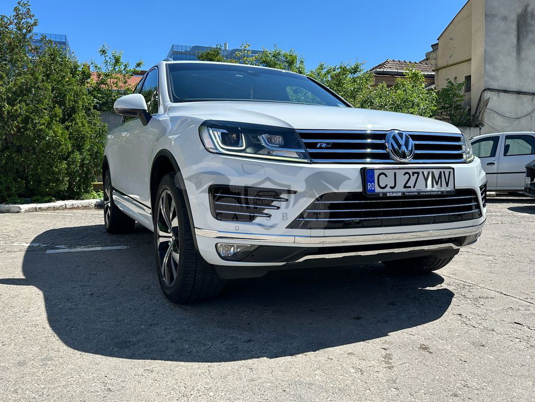 Volkswagen Touareg II [2010 - 2018] 3.0 V6 TDI SCR Blue Motion DPF Automatik Executive Edition 2015