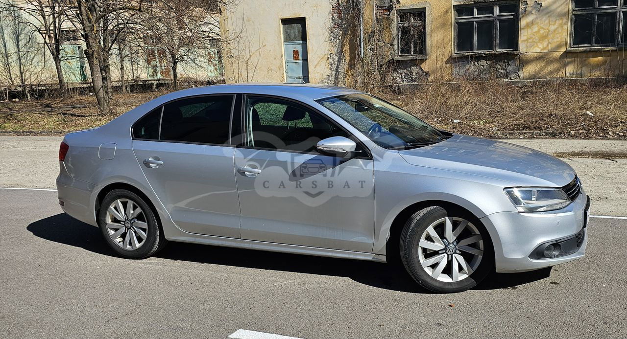 Volkswagen Jetta A6 [2010 - 2018] 1.6 TDI CR DPF DSG Comfortline 2014