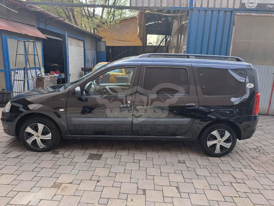 Dacia Logan I [2004 - 2012] MCV 1.6 16V Laureate 2011