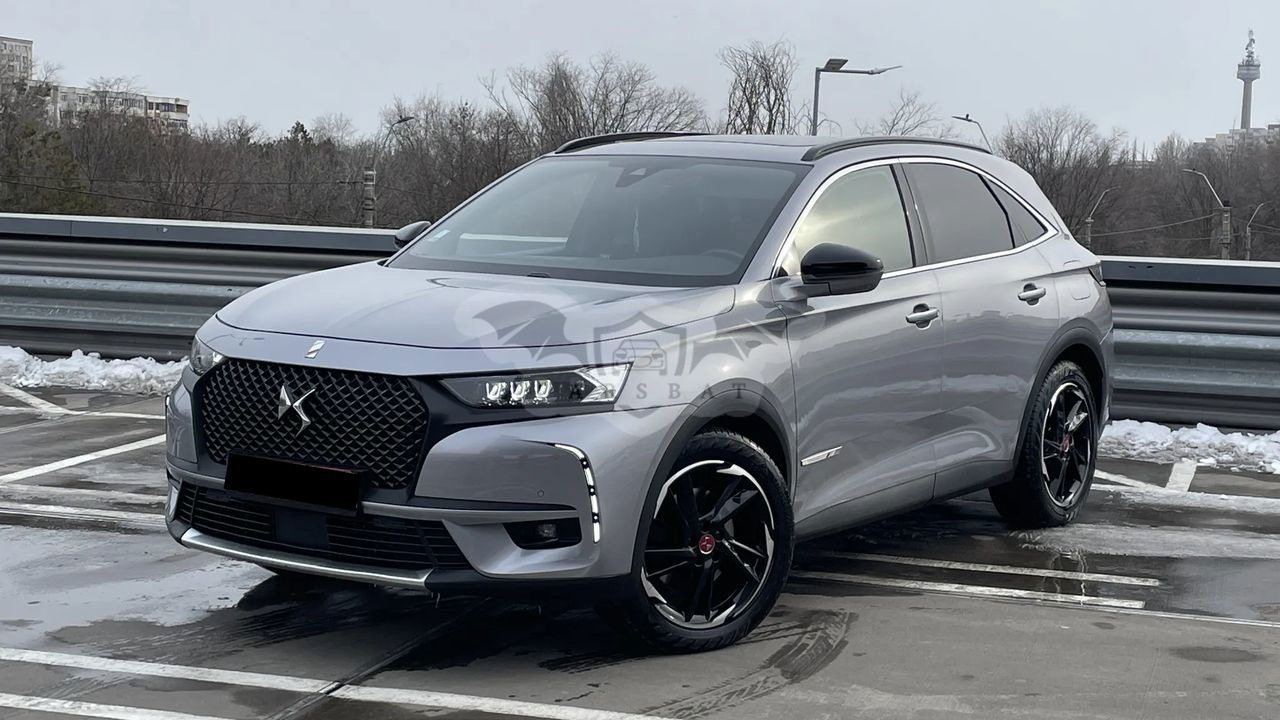 DS DS7 Crossback DS7 1.6 PHeV FWD 225 EAT8 PERFORMANCE LINE + 2021