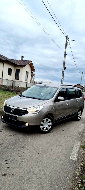 Dacia Lodgy 1.5 dCi Laureate 2012