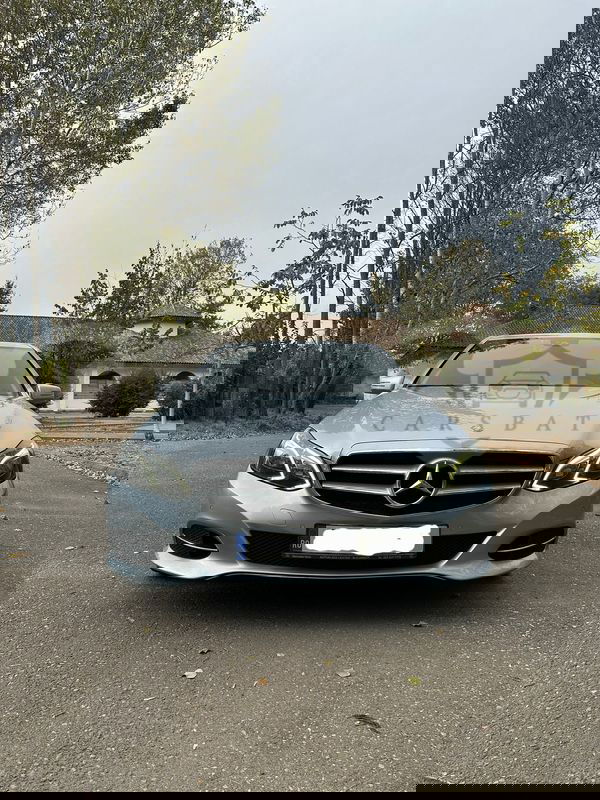 Mercedes-Benz E W212 [2009 - 2016] 220 CDI 7G-TRONIC Avantgarde 2013