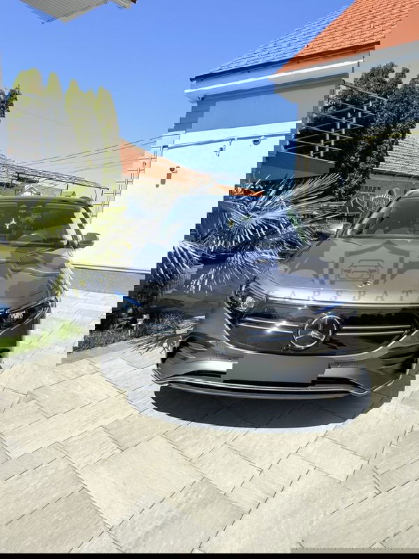 Mercedes-Benz EQA 250 2021