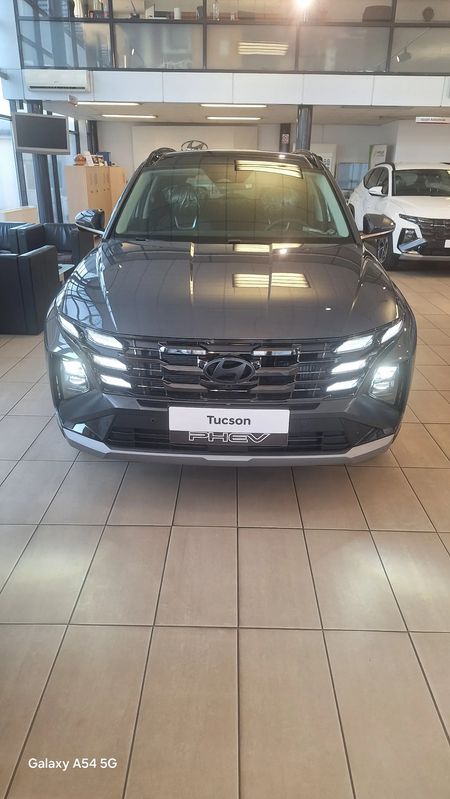 Hyundai Tucson III [2020 - Prezent] PHEV 1.6 l 265 CP 4WD 6AT Luxury 2025
