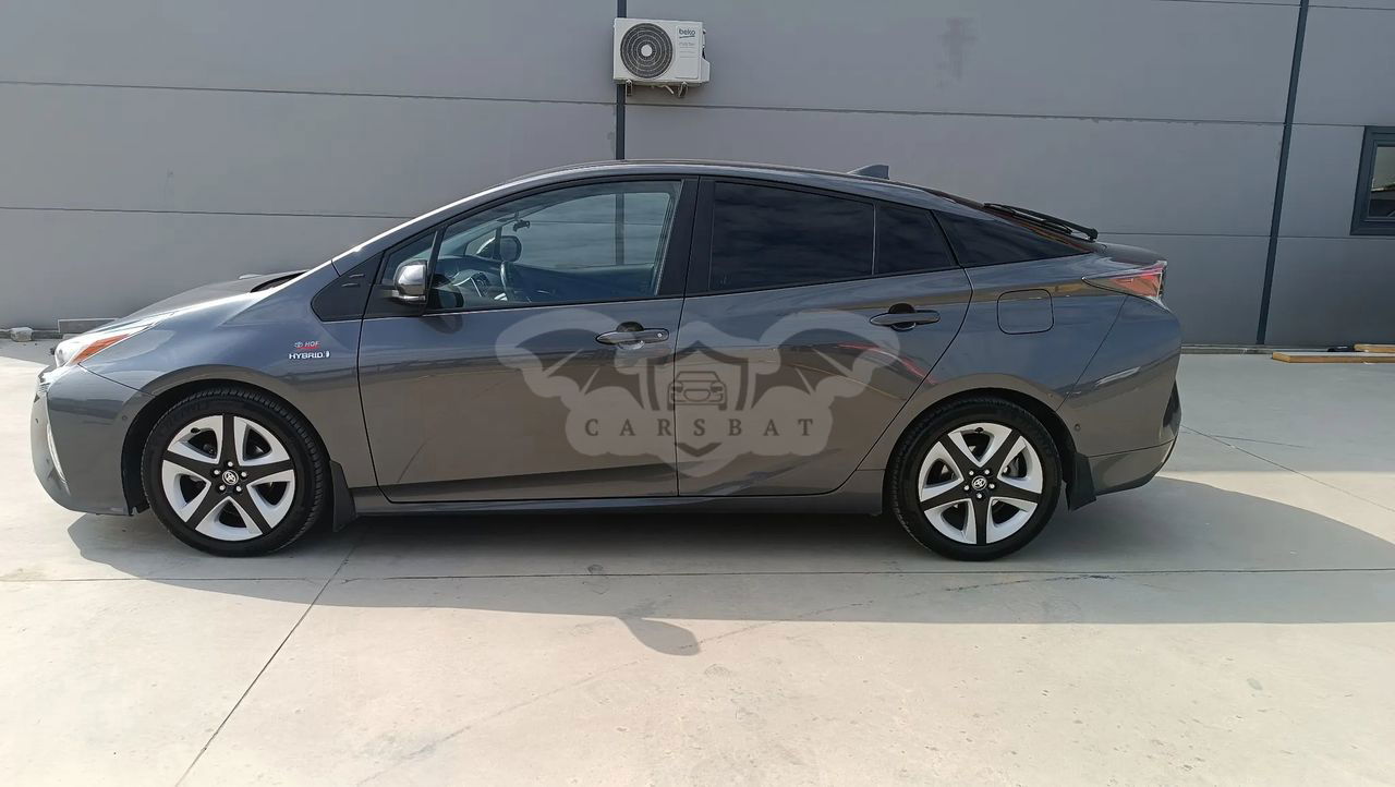 Toyota Prius 2017