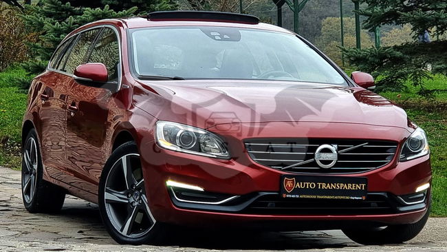 Volvo V60 I [2010 - 2018] D6 Plug-In-Hybrid AWD Geartronic Pure Limited 2014