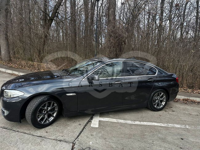 BMW 5 Series F10/F11/F07 [2010 - 2017] 520d 2012