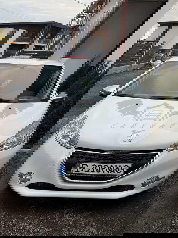 Peugeot 208 I [2012 - 2019] 1.4 HDi FAP Active 2015