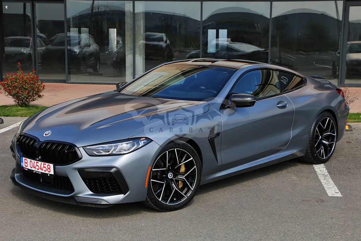 BMW M8 Competition 2023