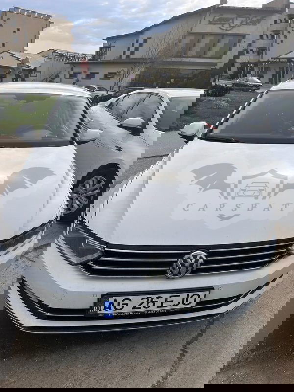 Volkswagen Passat B8 [2014 - Prezent] 2.0 TDI DSG Highline 2017