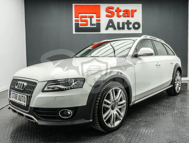 Audi A4 B8 [2007 - 2015] 2.0 TDI Quattro Avant 2012