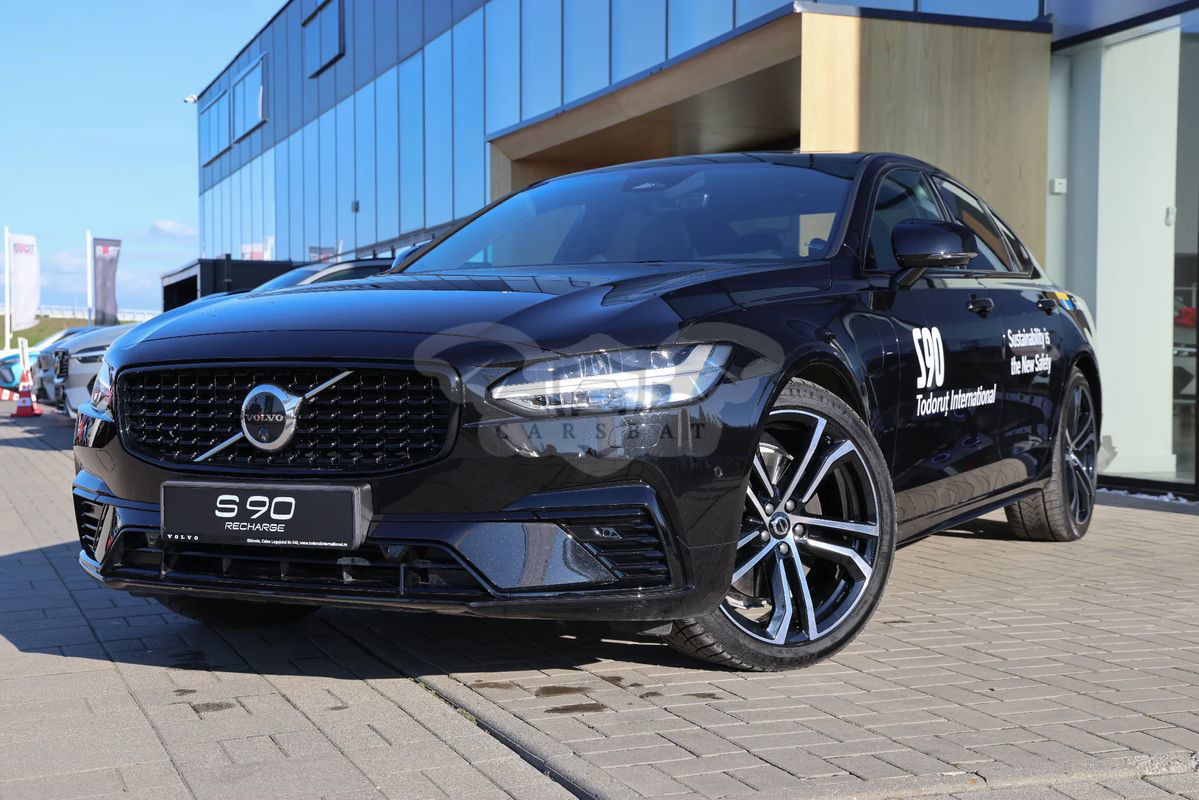 Volvo S90 Recharge T8 AWD Ultimate Dark 2024