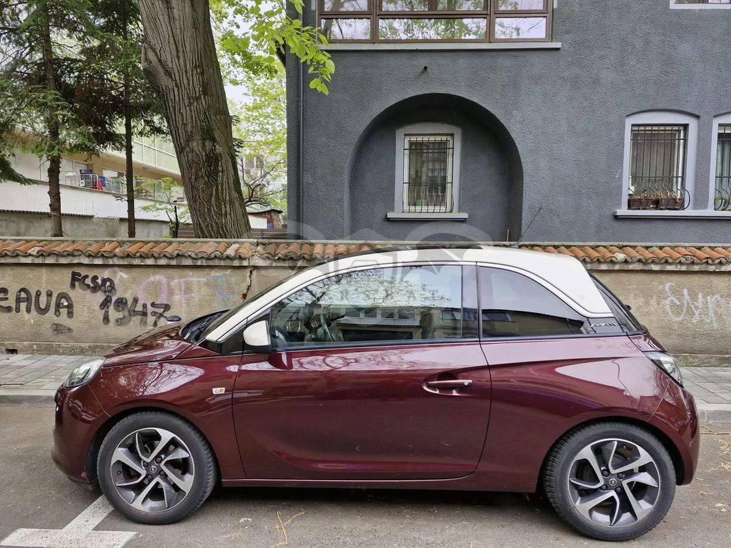 Opel Adam 2015