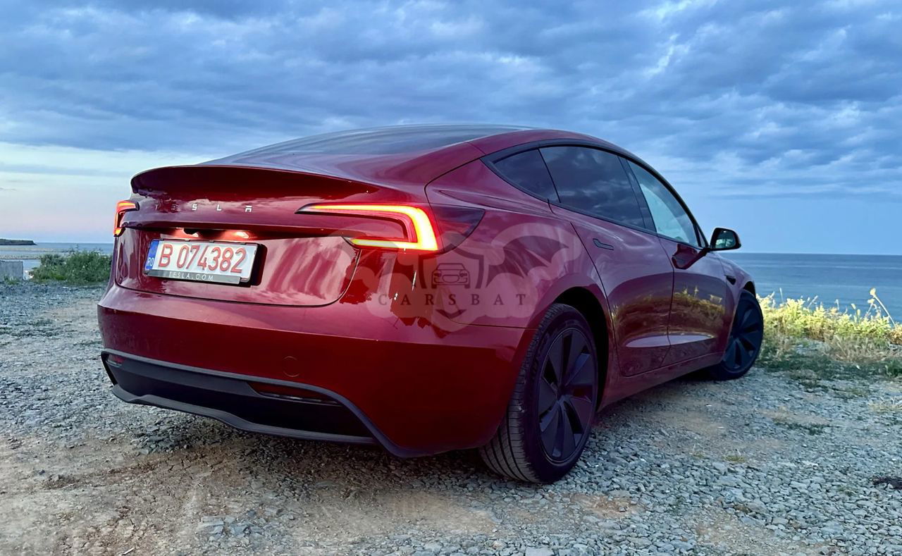 Tesla Model 3 RWD 2024