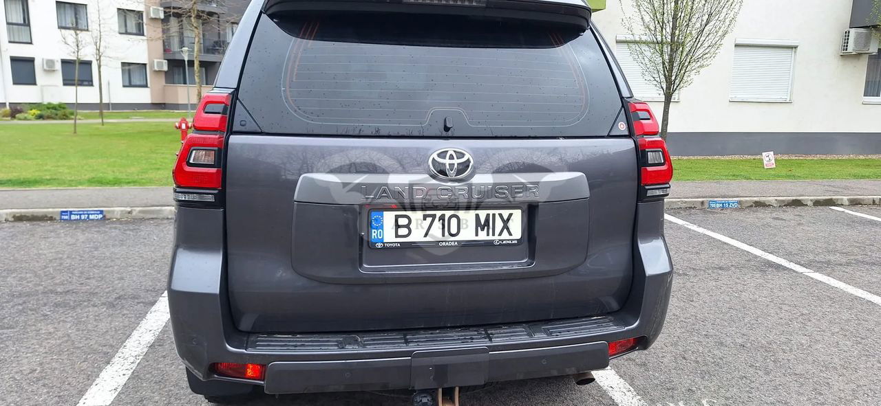 Toyota Land Cruiser 2.8l Turbo D-4D A/T 5 locuri Active 2019