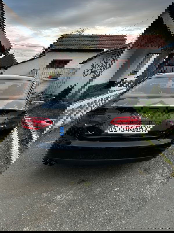 Audi A4 B8 [2007 - 2015] 2.0 TDI Avant 2010