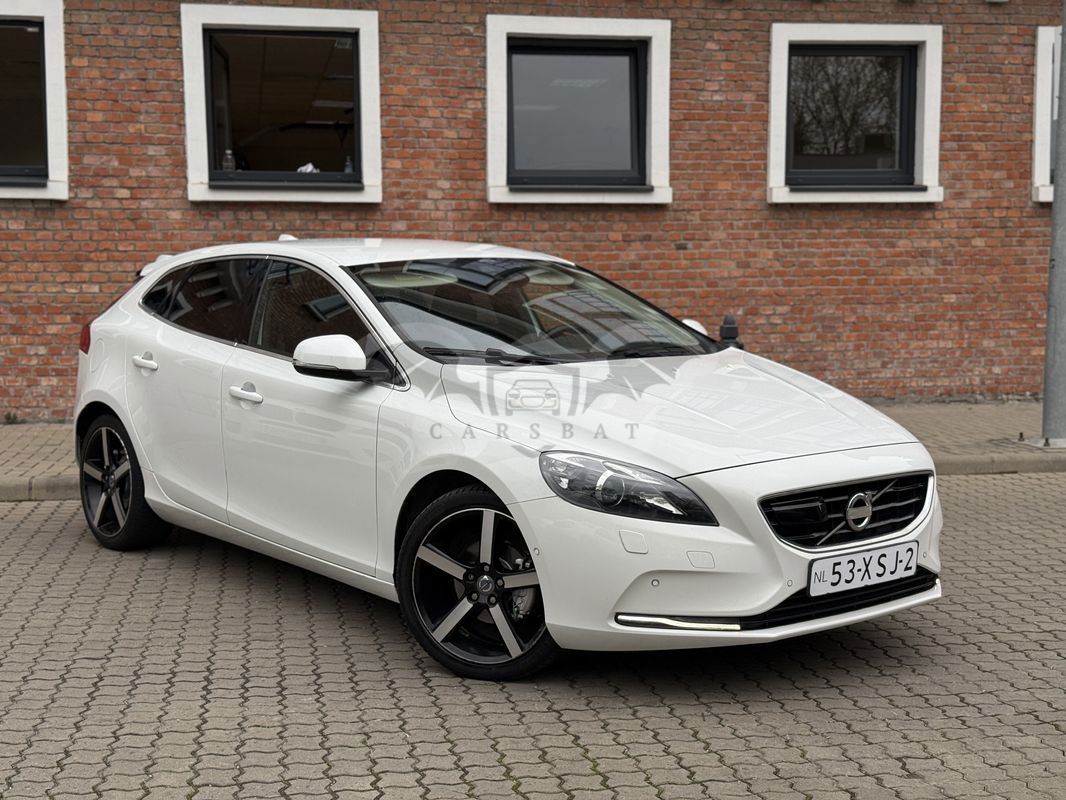 Volvo V40 II [2012 - Prezent] D2 ECO Summum 2013