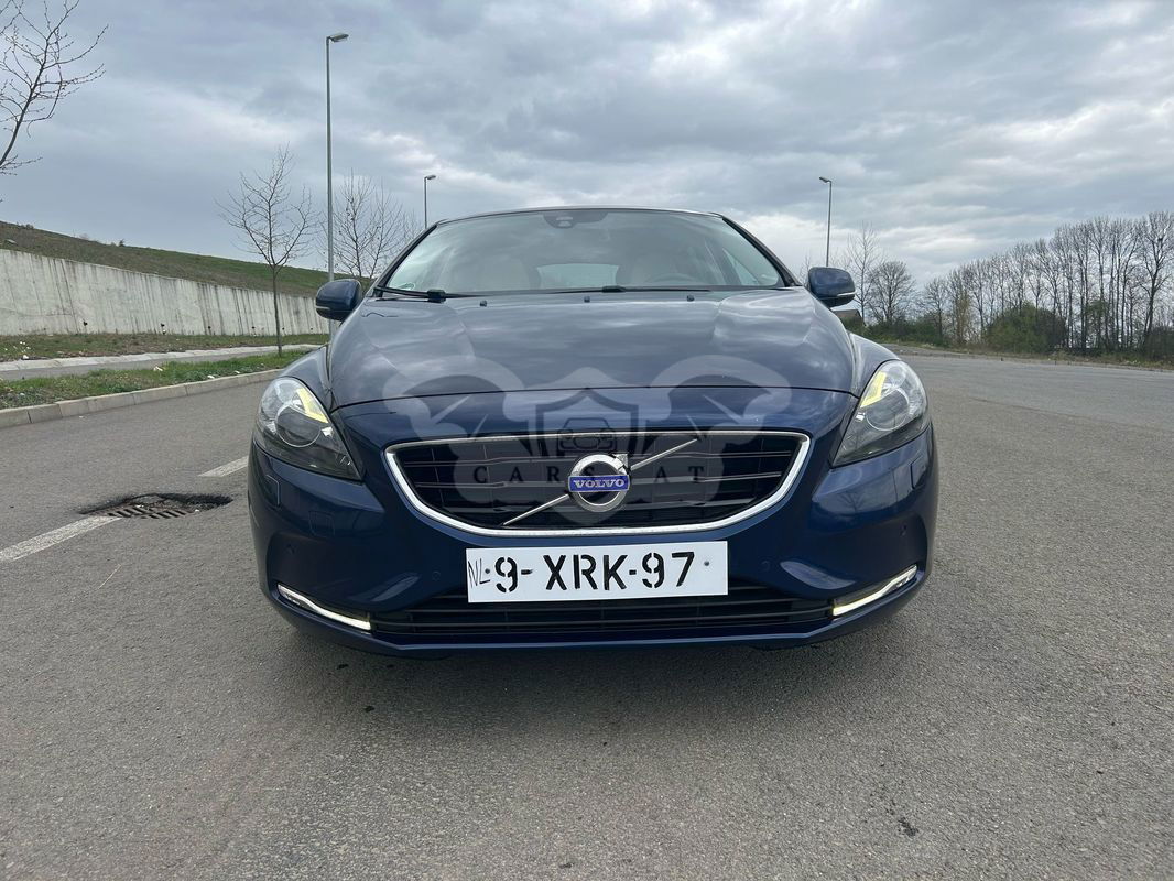 Volvo V40 II [2012 - Prezent] D4 Ocean Race 2015