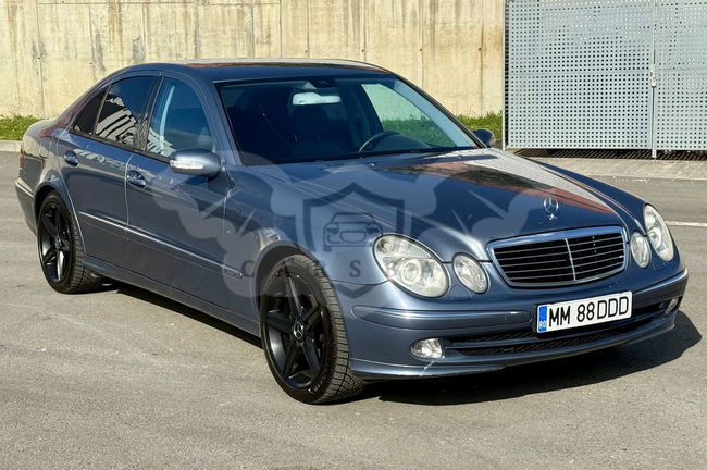 Mercedes-Benz E W211 [2002 - 2009] 220 CDI Automatik Avantgarde DPF 2004