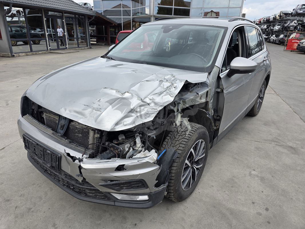 Volkswagen Tiguan II [2016 - Prezent] 2.0 TDI DPF DSG 4Mot Comfortline 2016