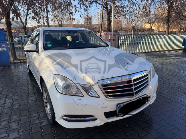 Mercedes-Benz E W212 [2009 - 2016] 350 CDI 4MATIC BlueEfficiency Aut. 2011