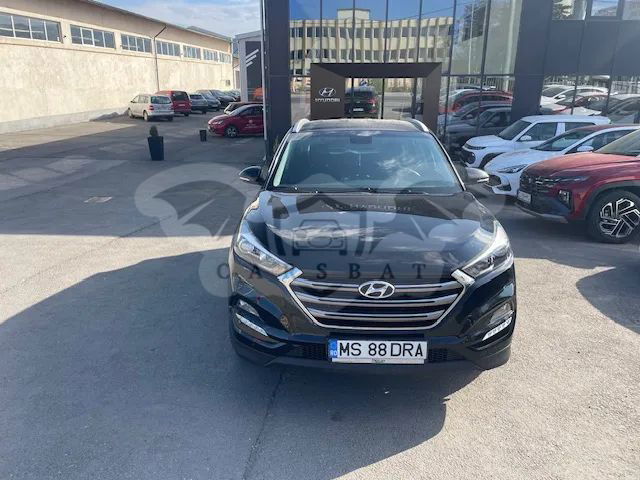 Hyundai Tucson III [2015 - 2020] 1.6 GDI 2WD 6MT ISG Style 2016